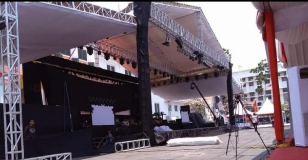 SEWA TENDA RIGGING DAN PANGGUNG RIGGING