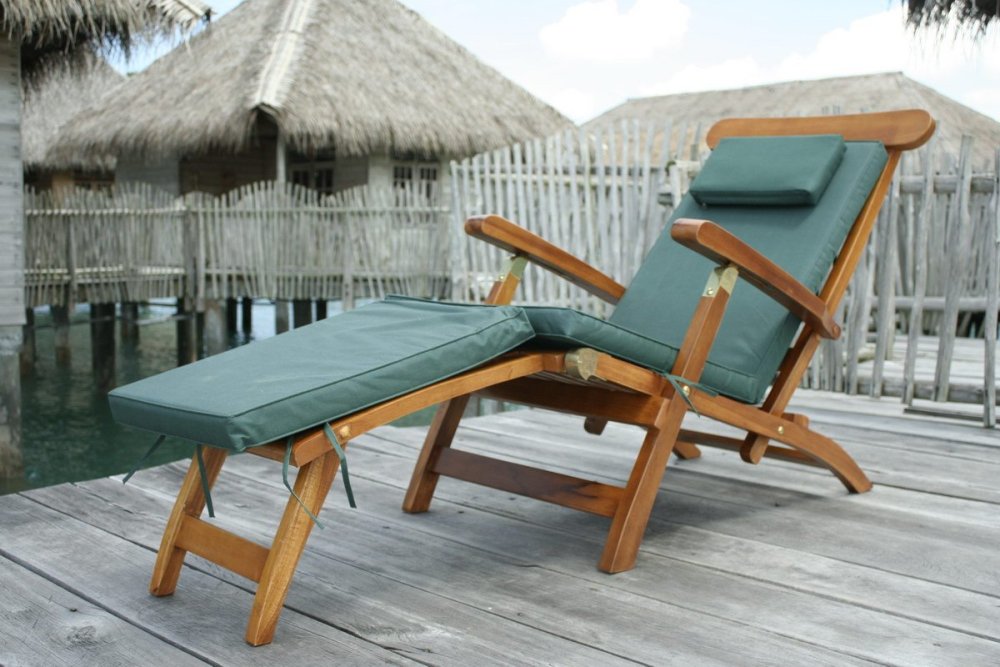 Telunas Beach Island Resort - 01.jpg