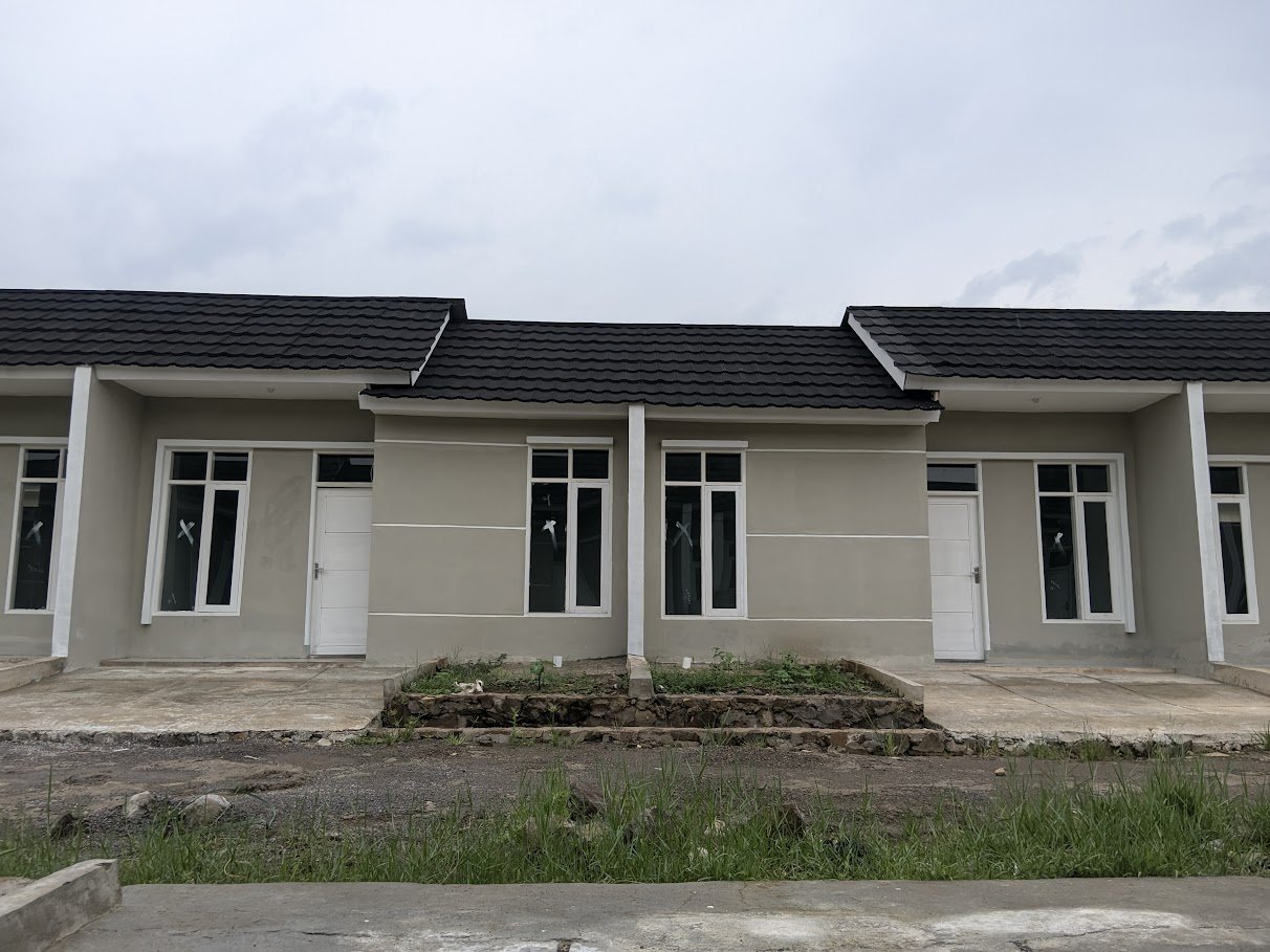 Rumah Desain Minimalis, Kualitas Terbaik, Harga Terjangkau Hanya di Bumi Manggung Asri!