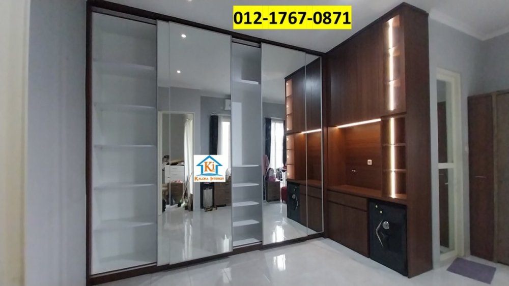 lemari pakaian mewah surabaya.jpg