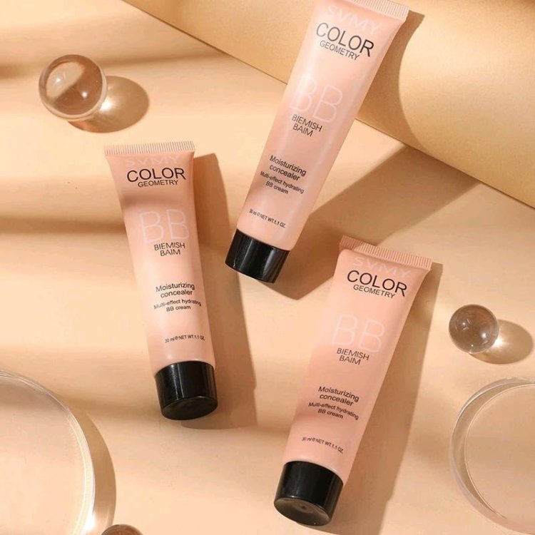 923114732_BBCreamFoundationMoisturizingLiquidMakeupBasePengecilPori-poriMelembabkanTahanLama-Concealer.thumb.jpeg.40d6bbbb53390b74252016e3fd4912a9.jpeg