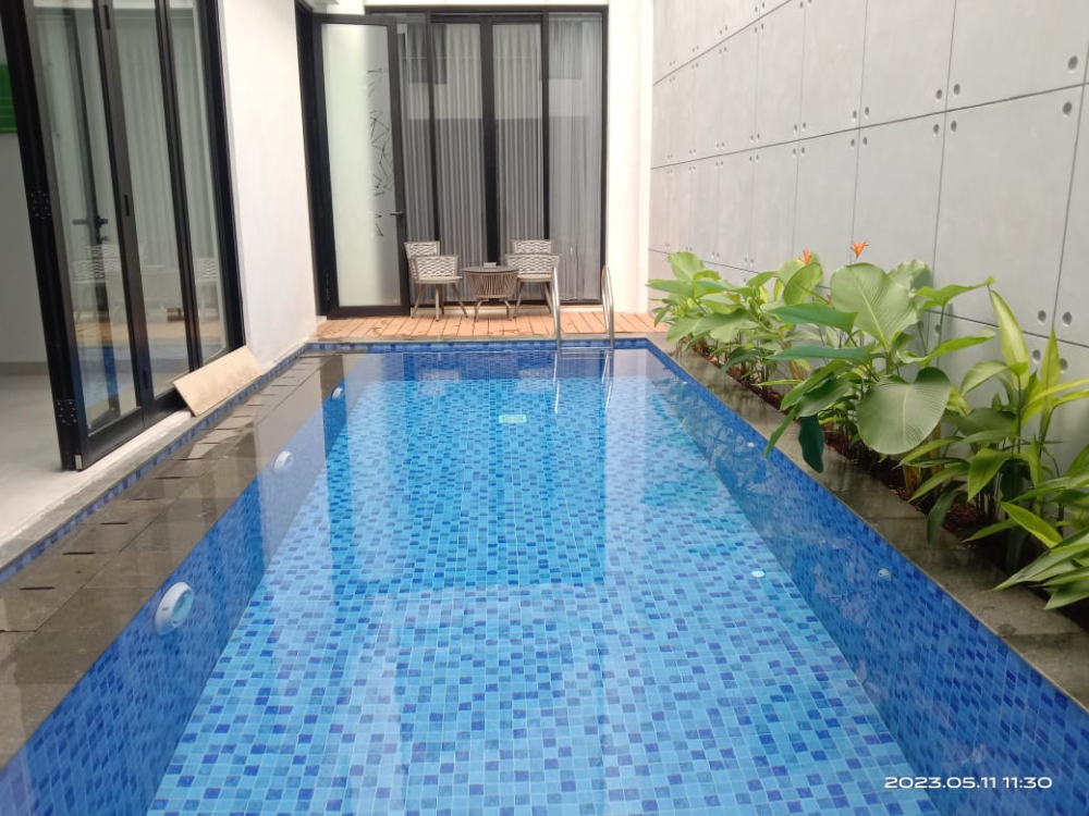 kontraktor kolam renang bandung.jpg