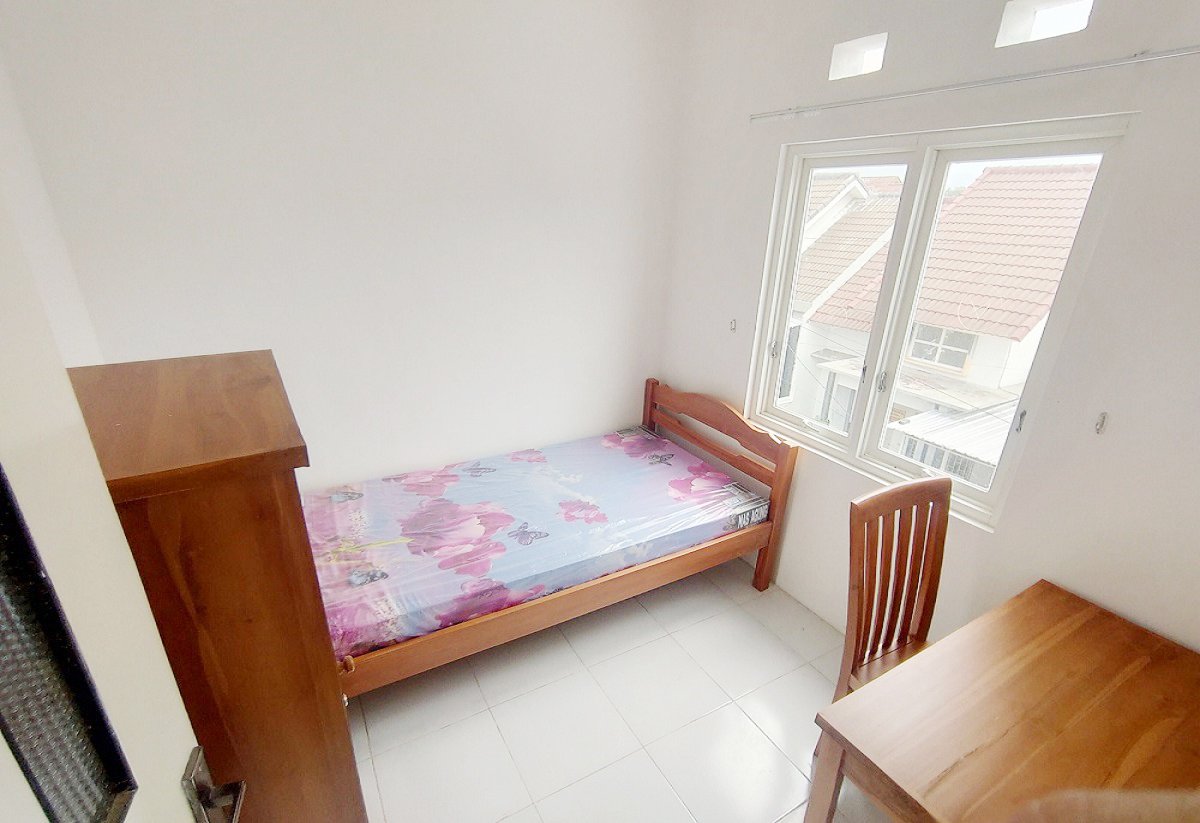 Kost Putri Dekat UB Universitas Brawijaya, Universitas Widyagama, UIN Malang, UNISMA, Universitas Negeri Malang, Malang Town Square, RS Permata Bunda