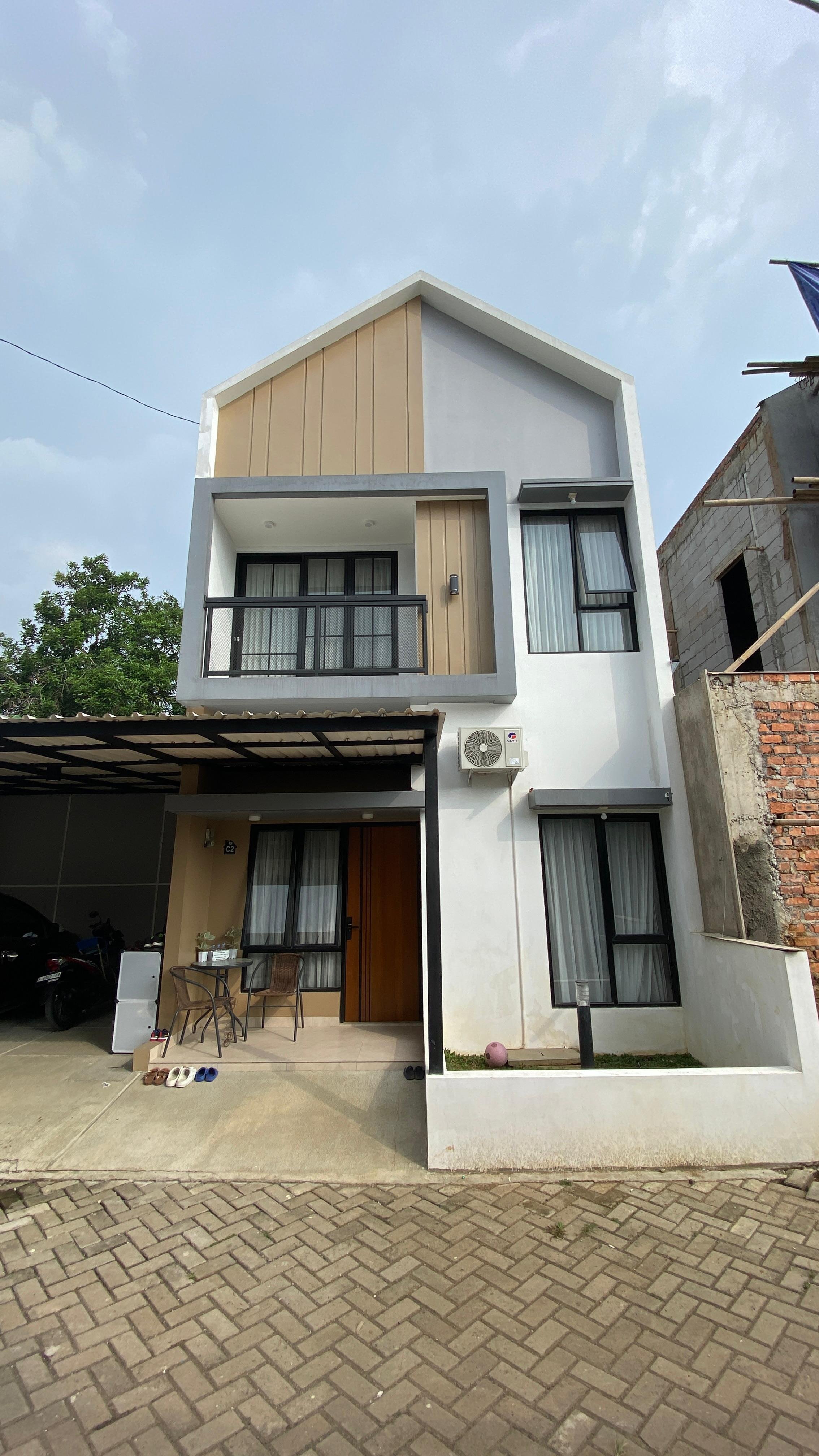 Rumah 2 Lantai Royal Botanica Yasmin Di Bogor