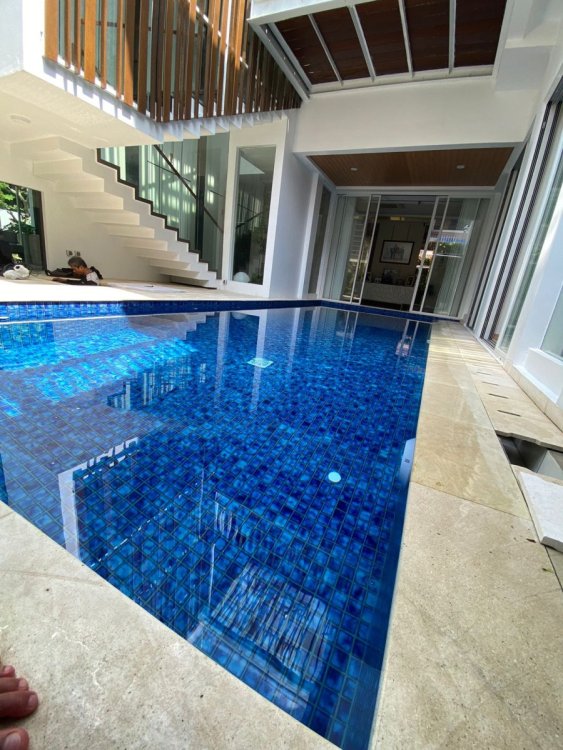 pembuatan kolam renang.jpeg