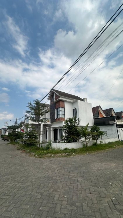 WhatsApp Image 2025-08-17 at 21.48.21_7f329ed8.jpg