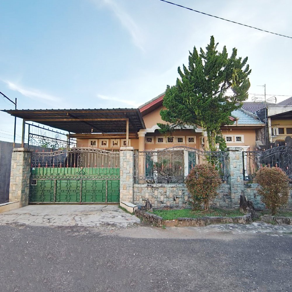 Rumah Dijual di Kota Padang Dekat UNP Universitas Negeri Padang, Pasar Tabing, Basko Grand Mall, Transmart Padang, RS Hermina Padang