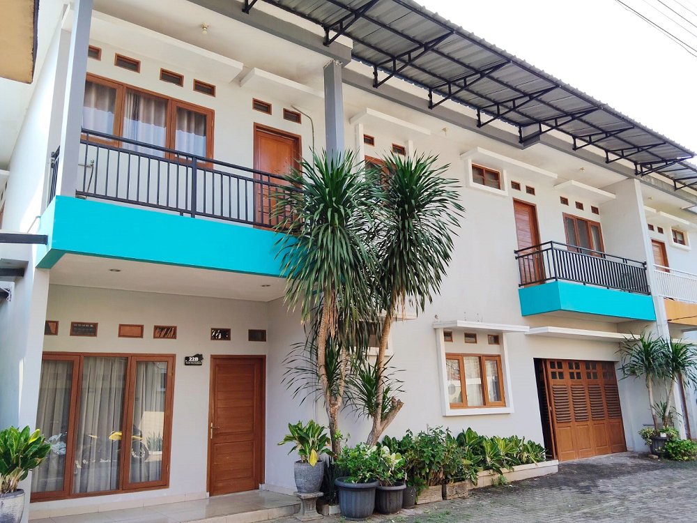 Sewa Rumah di Pejaten Timur Dekat UNINDRA Universitas Indraprasta, Gedung ANTAM, Stasiun Pasar Minggu, AEON Mall Tanjung Barat