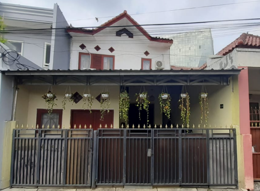 Dijual Rumah Jl H Saidi Tanjung Barat Jagakarsa SHM Dekat KRL & Tol JORR Dekat AEON Mall & TB Simatupang Jual Cepat Butuh Uang Tanpa Perantara Nego