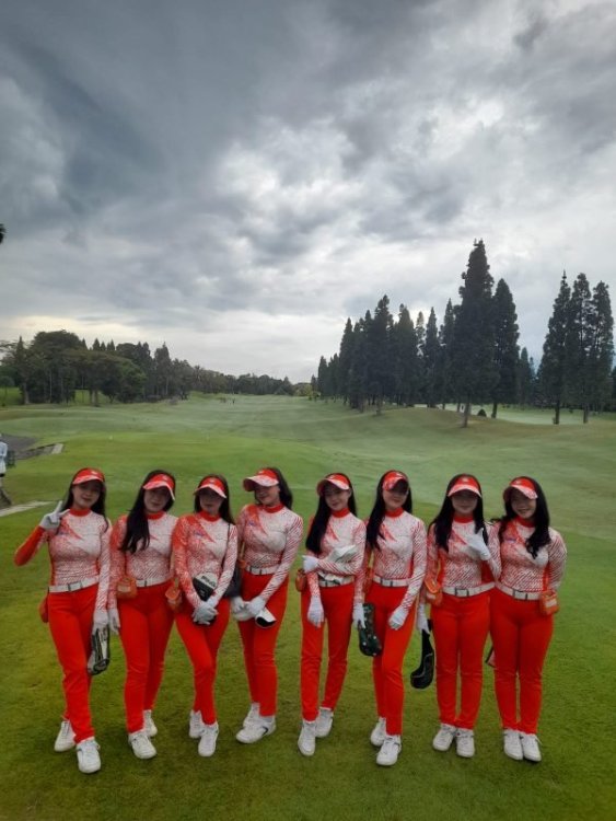 surabaya golf package.jpg