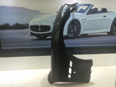GranCabrio/GranTurismo/,Complete R.H.FrontFender,10094
