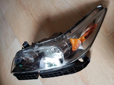 照明系統,Stream RSZ,左前車頭燈,