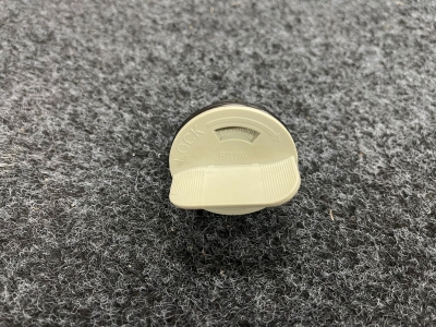 照明系統,X2,BMW X2 尾燈燈座 REAR TAIL LIGHT BULB SOCKET 63217489475,63217489475