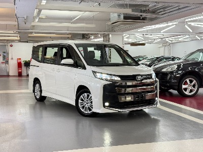  豐田 Toyota,NOAH DELUXE FACELIFT,2023,7,WHITE 白色,