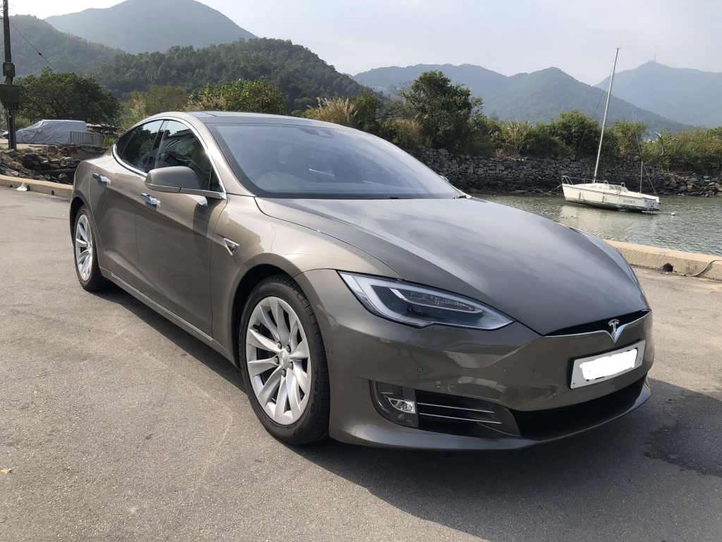Tesla model best sale s 75 price