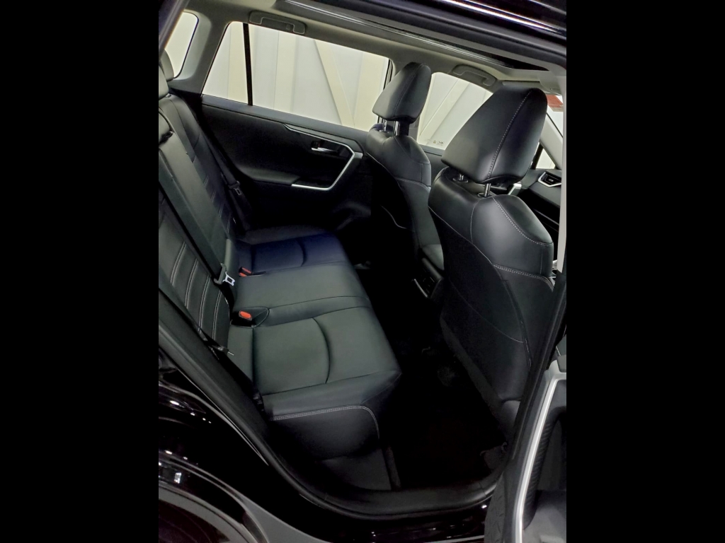 WhatsApp Image 2022-09-19 at 6.02.50 PM.jpeg