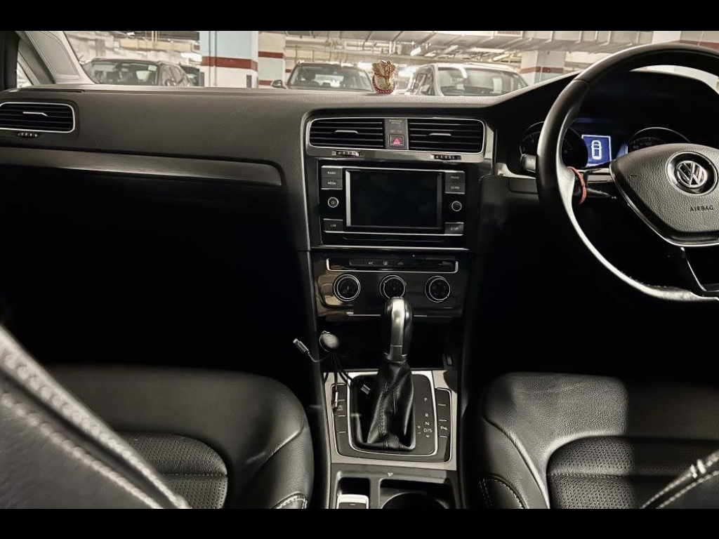 92e30cc8-1ab2-4d05-bb87-f0933e232cb0.jpg