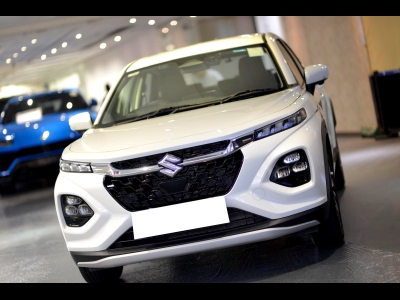 Fronx 1.5,鈴木 Suzuki,2025,WHITE 白色,5