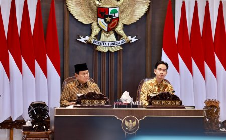 Prabowo Tegaskan ke Para Menteri: Copot Pejabat yang Tak Kerja Keras daripada Bikin Susah