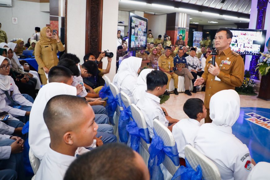 Ahmad Luthfi Jadikan Kantor Gubernur sebagai Rumah Rakyat