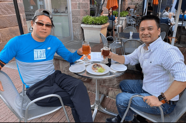 Hai đồng sáng lập của Huuk