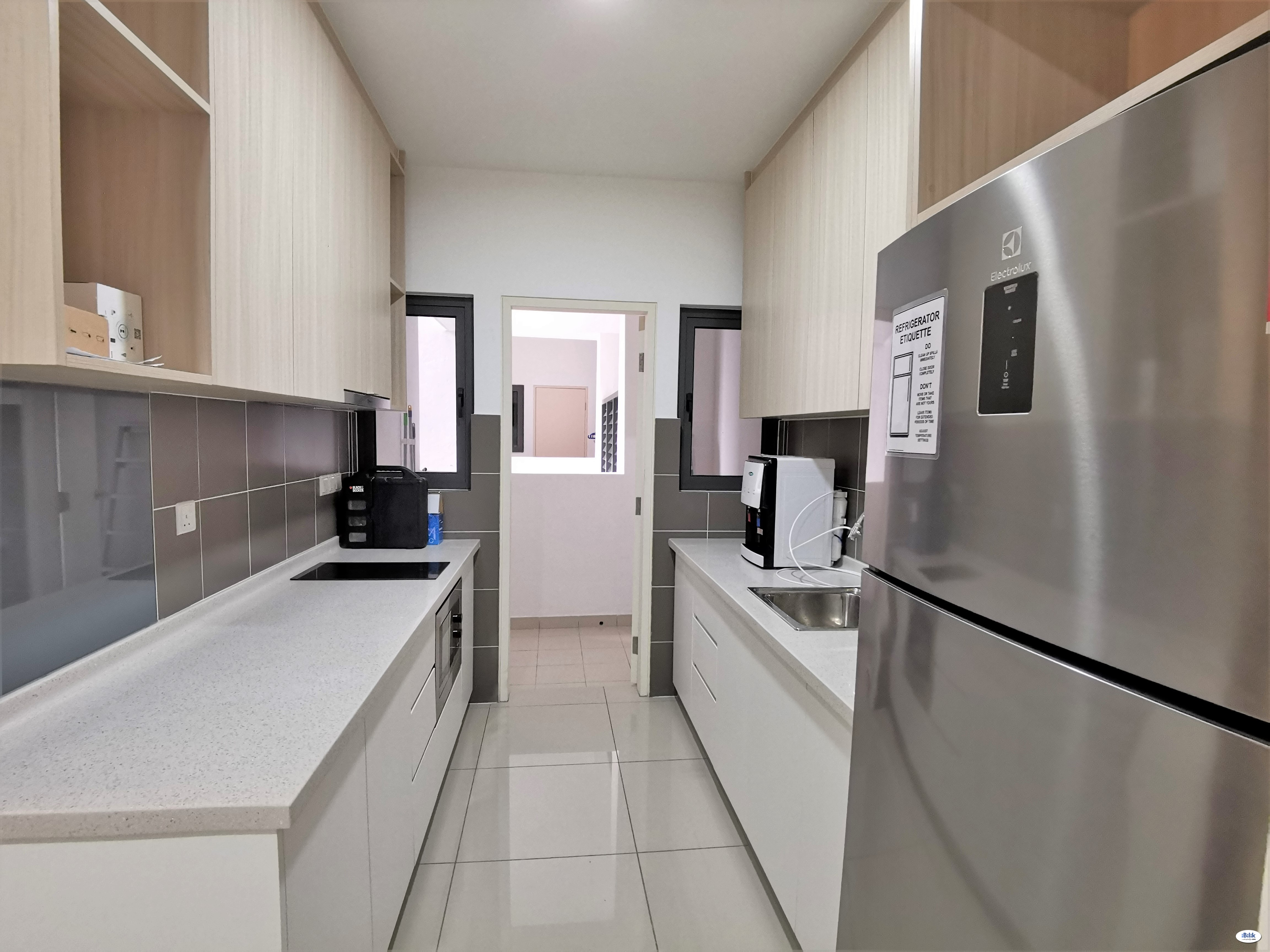 Nice View Big Middle Room At Lakeville Residence Near Mont Kiara Klcc Tesco Room For Rent In