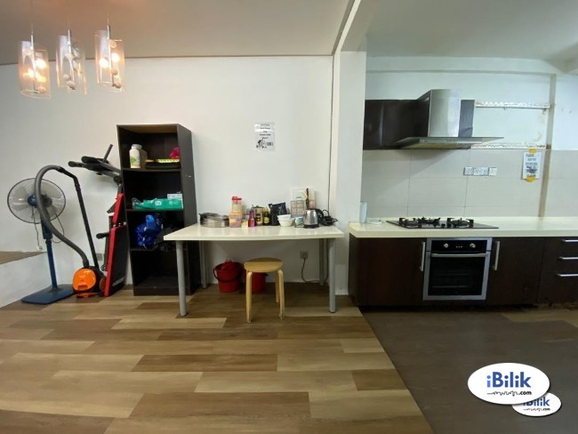 Low Depo Drive Within 10min To Top Glove Factory Setia City Mall Klang Sentral Room For Rent In Setia Alam Area Room For Rent In