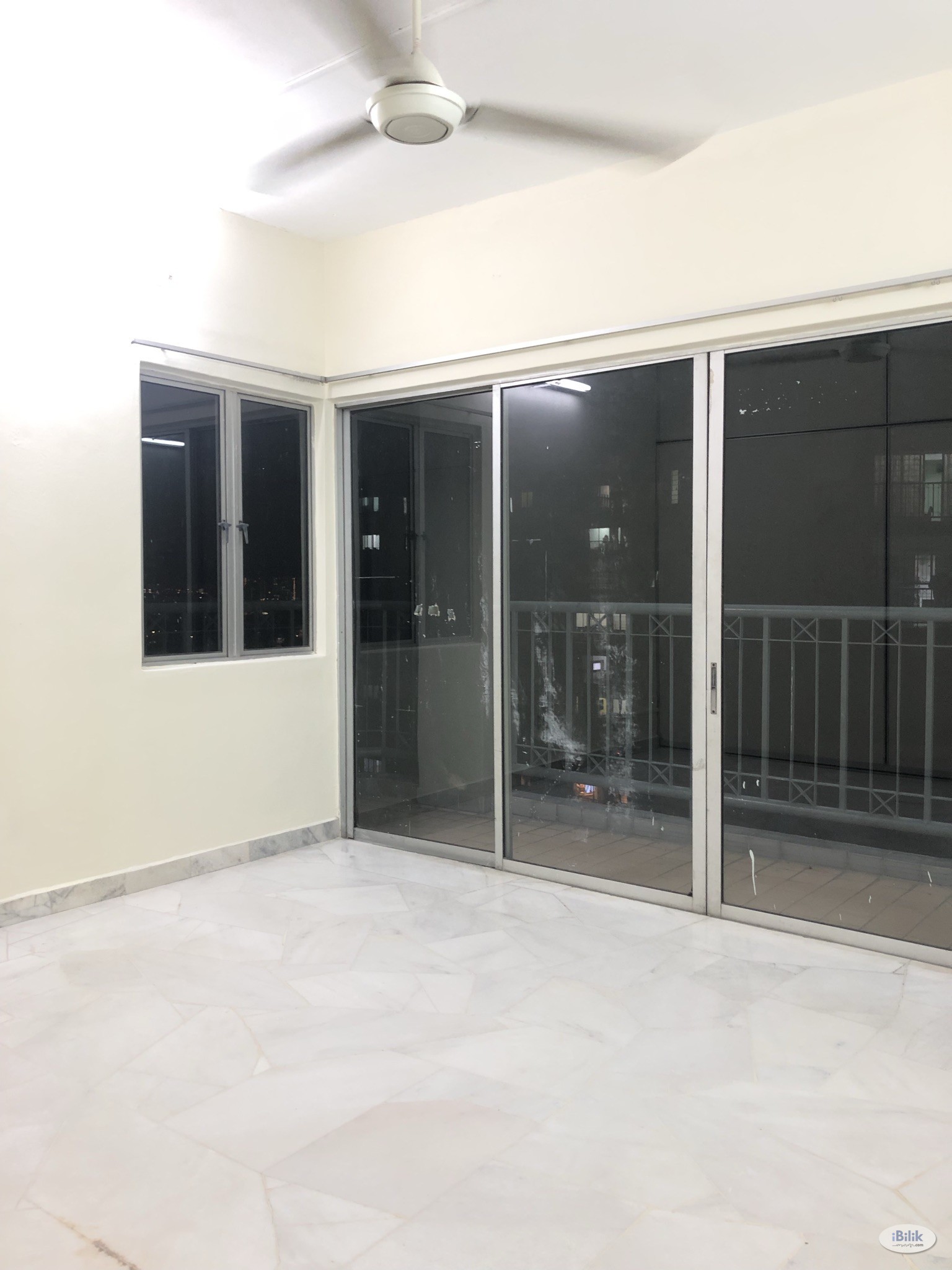 Find Room For Rent Homestay For Rent Private Balcony Medium Room At Menara Alpha 5 Mins Walk Lrt Wangsa Maju
