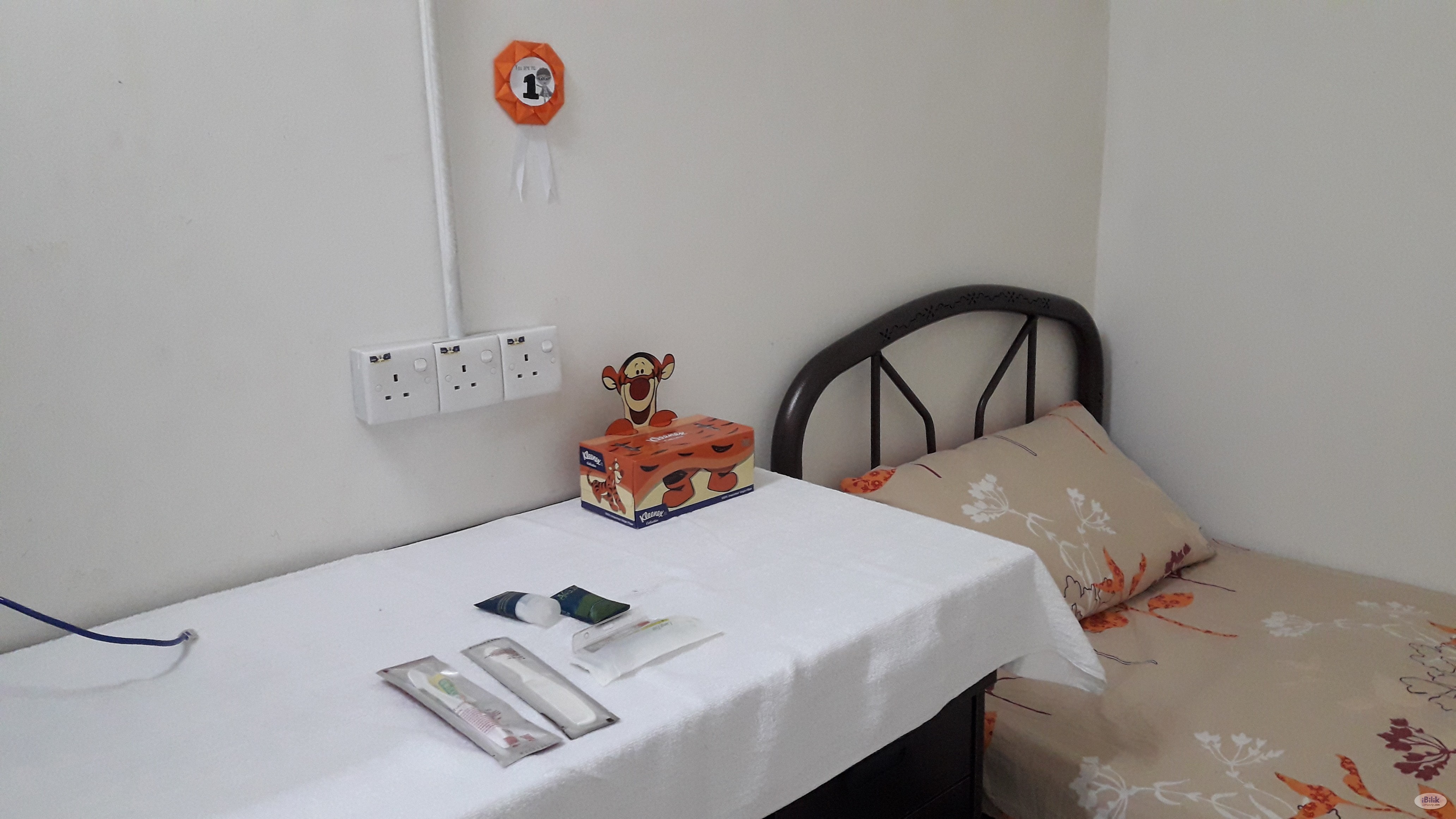 Single Private Room At Cyberia Smarthomes Block E Townvilla Cyberjaya Near Many Convenience Shops Room For Rent In
