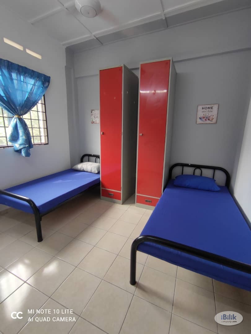 Single Room At Saujana Klia Sepang Room For Rent In