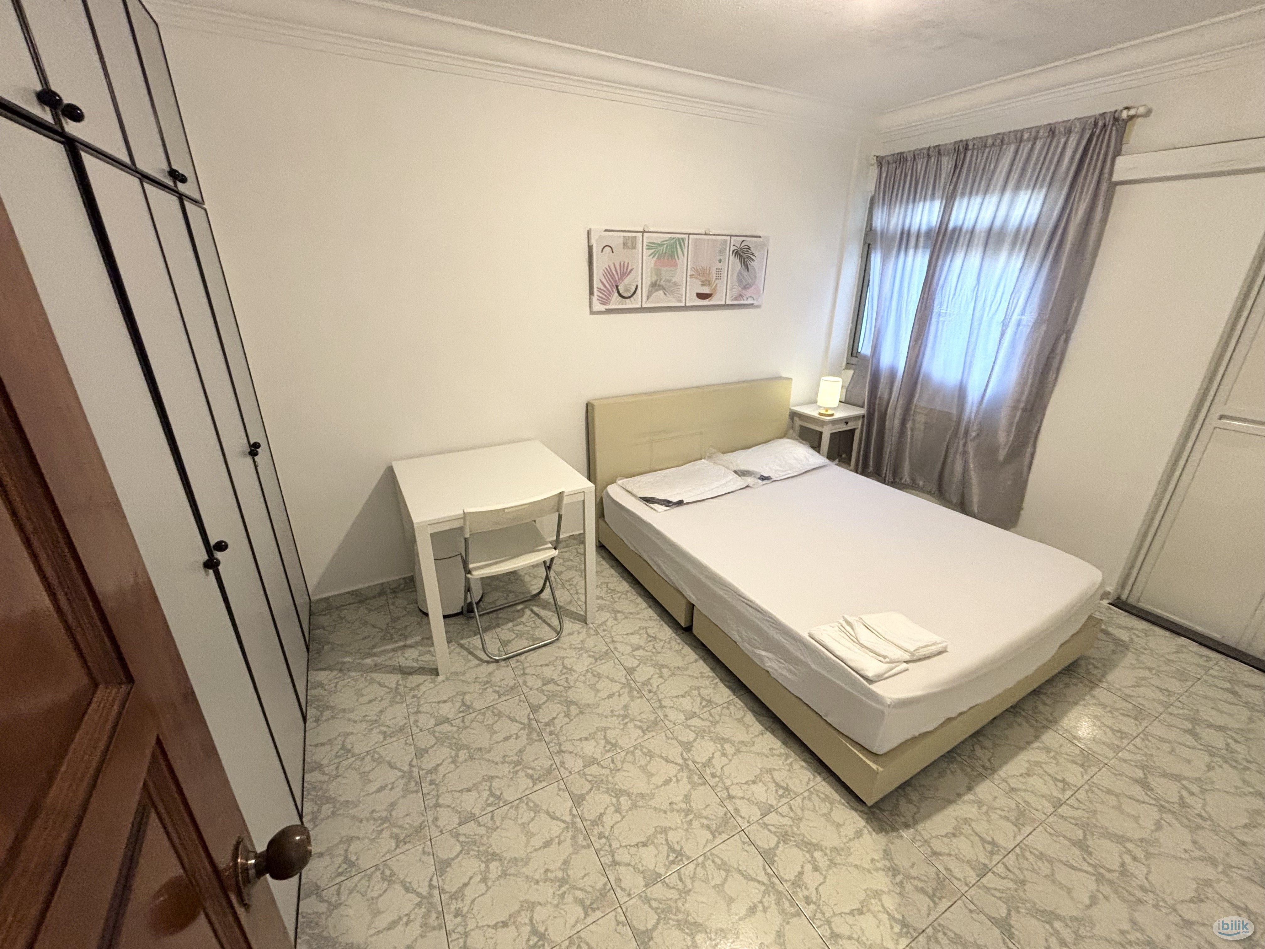 Image 4 of Master Room FOR RENT! Near to Marsiling / Woodlands MRT with Ensuite Toilet (clean, modern, bright)! - Room rental in 