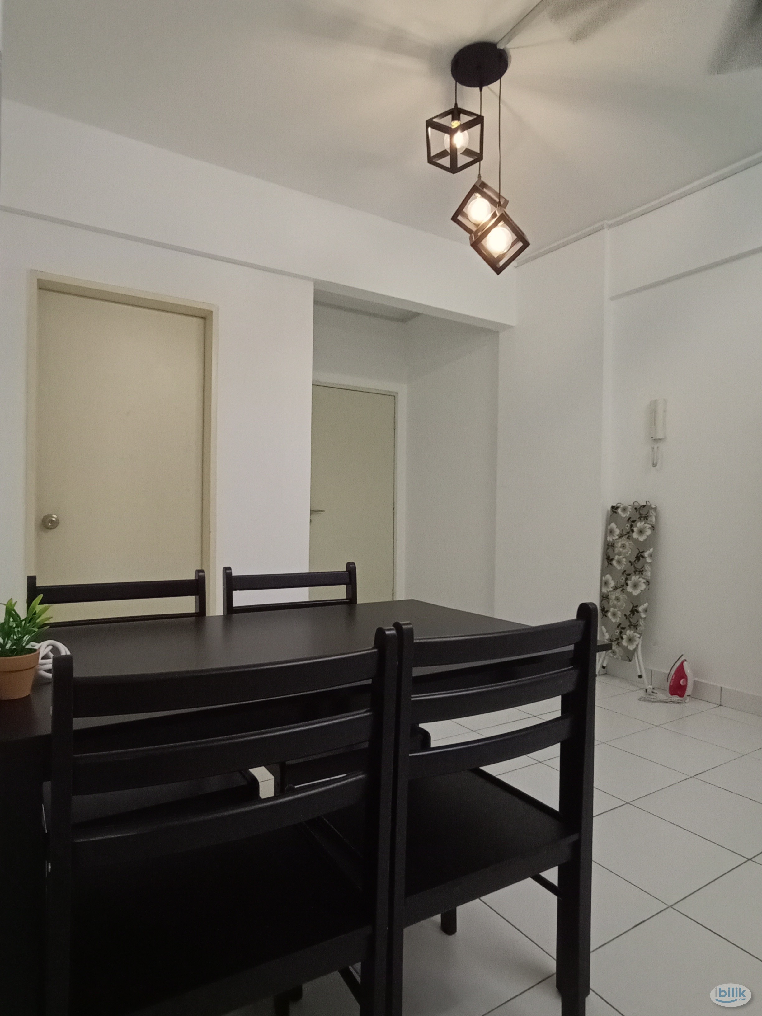 FREE UTILITIES!! BRAND NEW MIDDLE ROOM AT KEPONG FIRST RESIDENCE