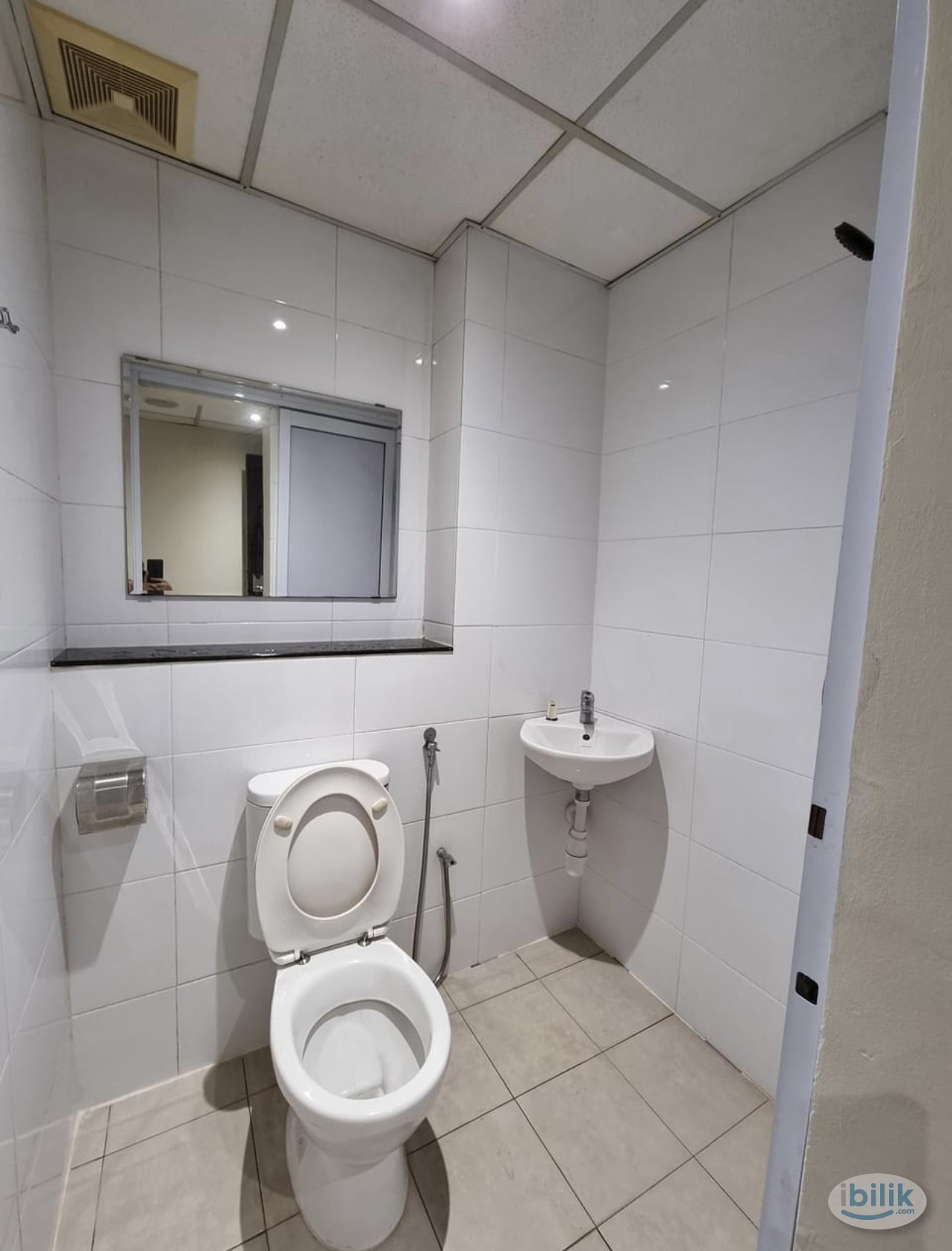 Master Room Private toilet at Sungai Besi, Kuala Lumpur ,Walking