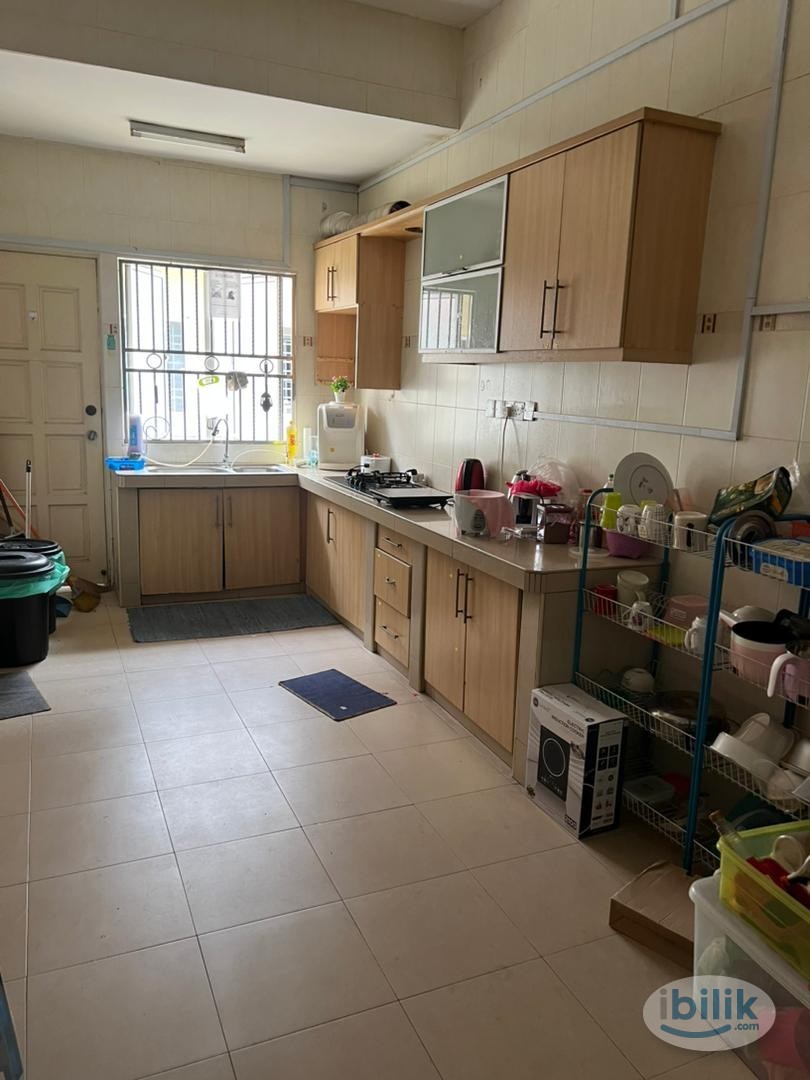 Zero Deposit Single Room In Bandar Puteri Puchong , Near IOI MALL