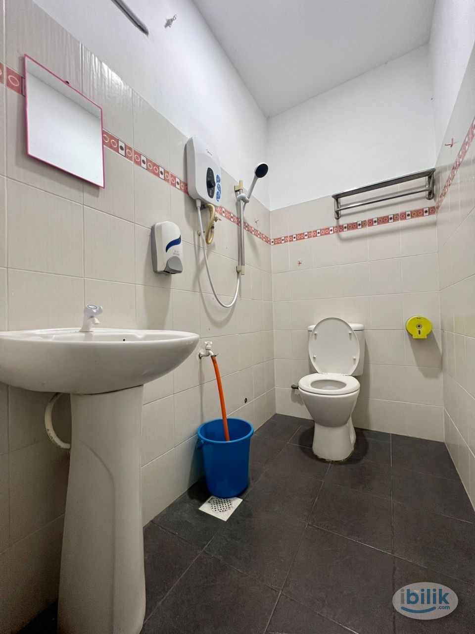 Image 2 of Master Room at Taman Sentosa, Johor Bahru - Room rental in 