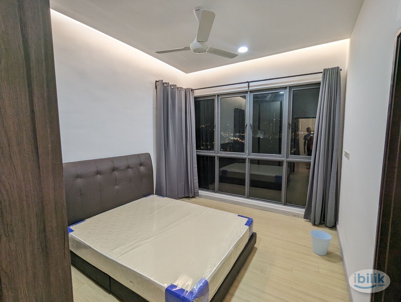 (Female Only Unit) Master Room at The Birch, Jalan Ipoh Fully Furnish