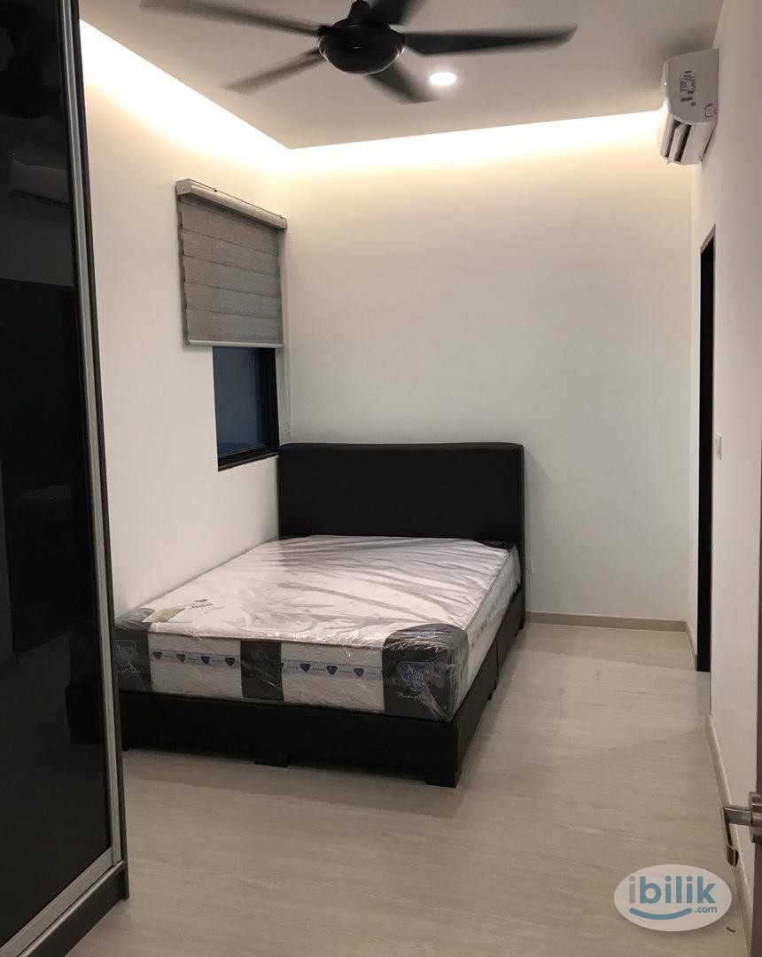 Utilities Included Middle Room at The Havre, Bukit Jalil Room For Rent in