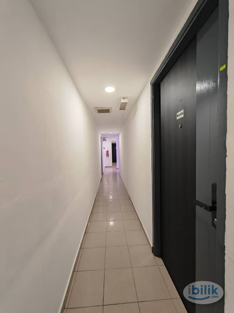 Image 2 of 👣ZERO DEPOSIT👣 Master Room at Taman Pelangi, Johor Bahru - Room rental in 