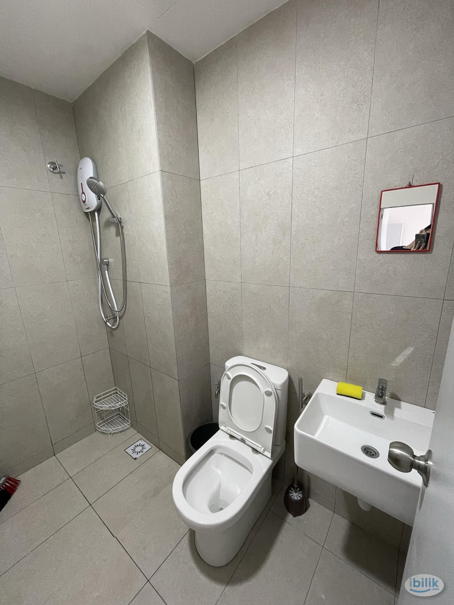 Image 5 of Balcony Room for RENT at Kenwingston Platz, Kuala Lumpur, Jalan Gombak near DUKE Highway, HKL & KLCC - Room rental in 
