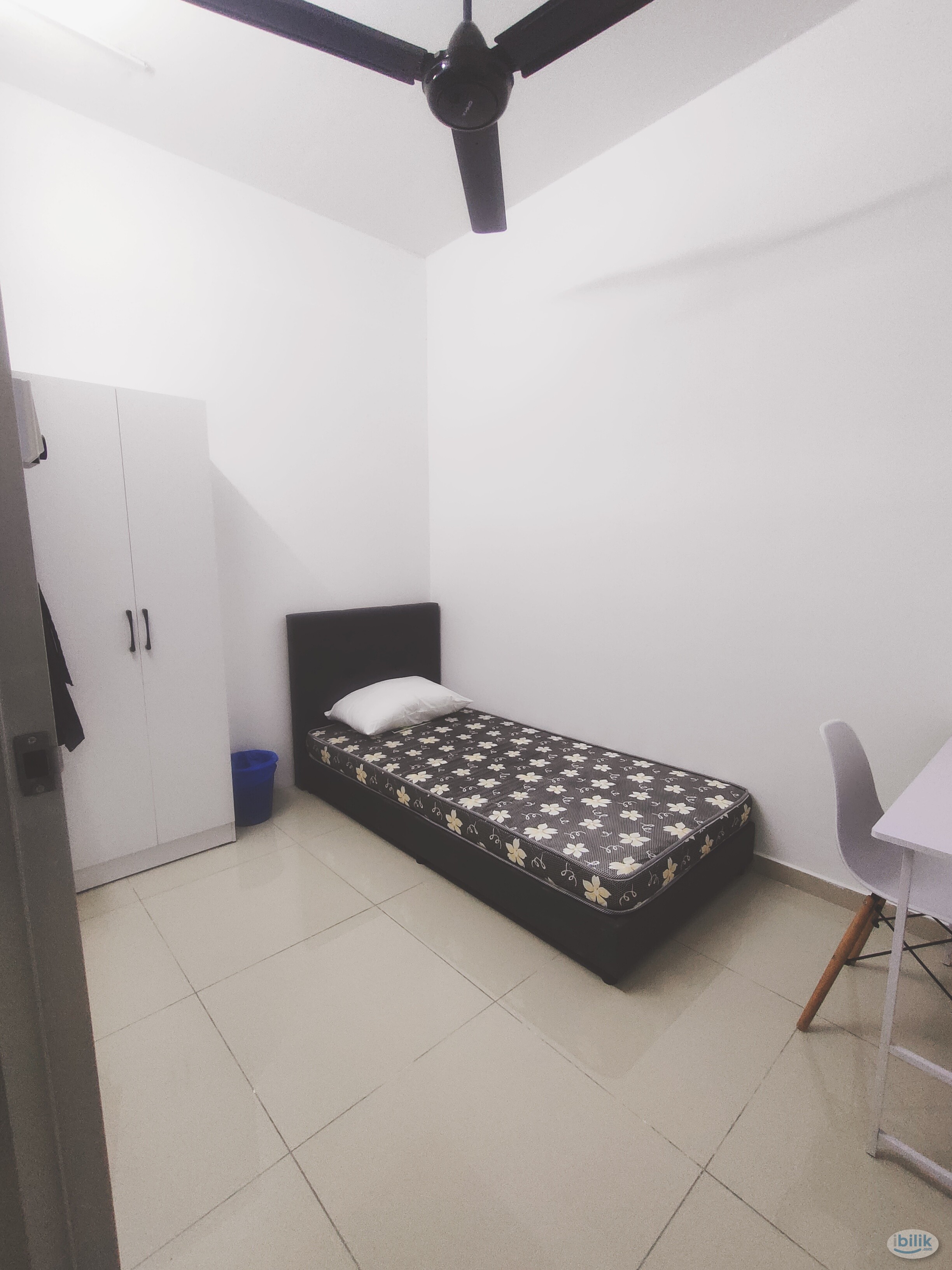 I Santorini Newly Renovated Single Room with High Speed Wifi 500mbps