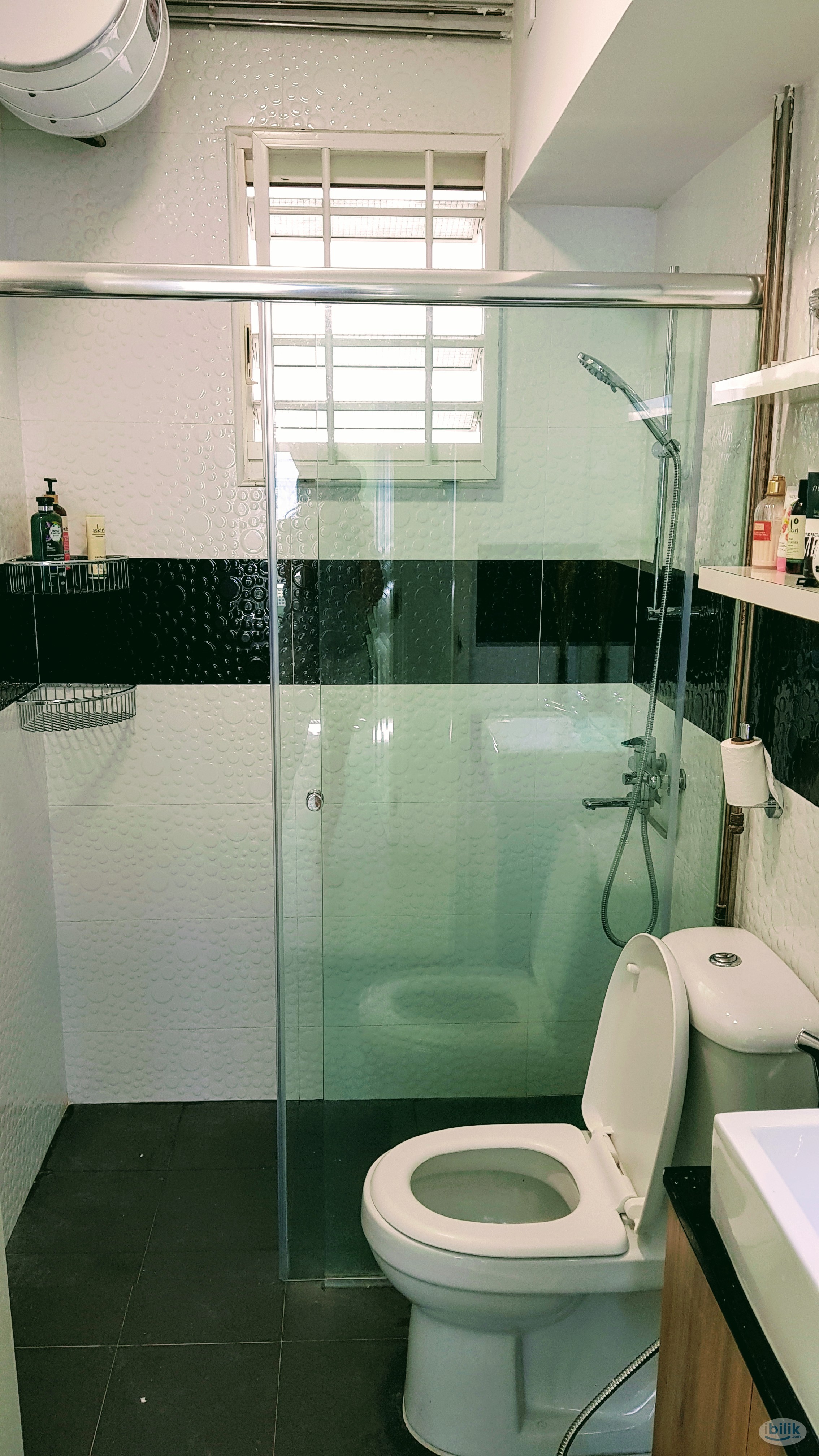 Image 3 of Single Room at Kallang, Singapore Avail from 1 Nov 2025. - Room rental in 
