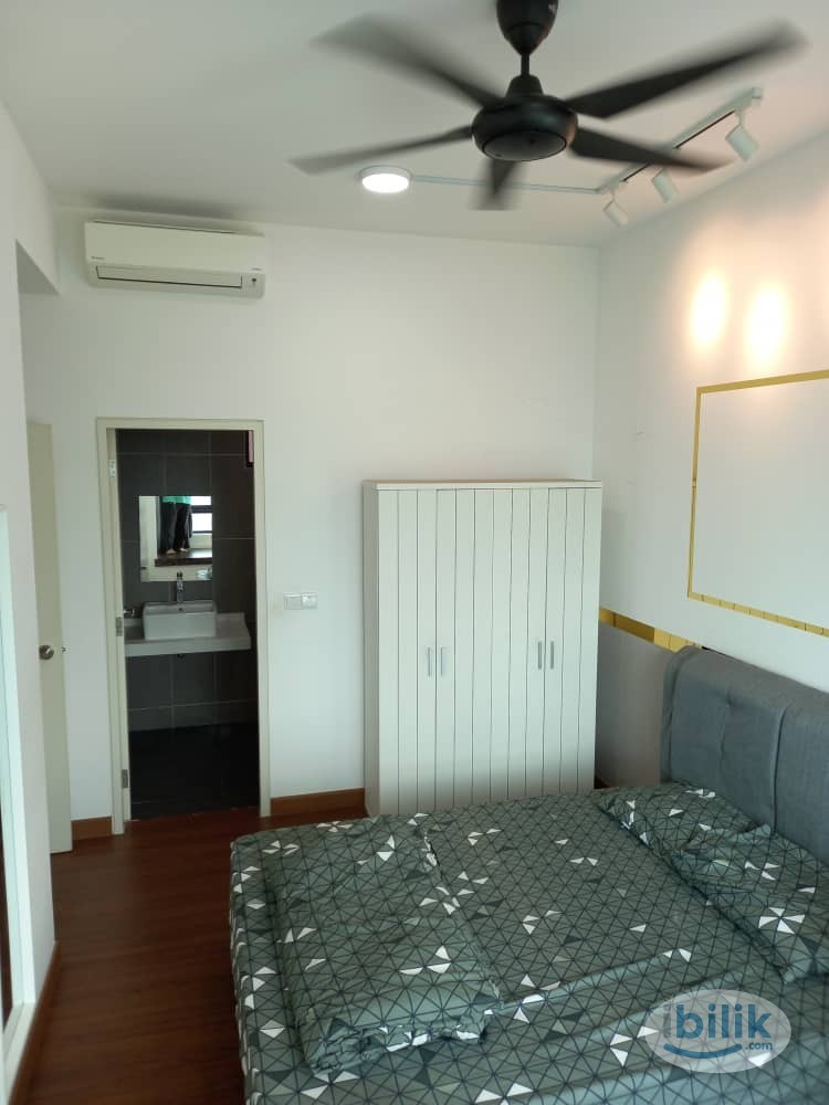 Master Room at Greenfield Residence, Bandar Sunway Room For Rent in