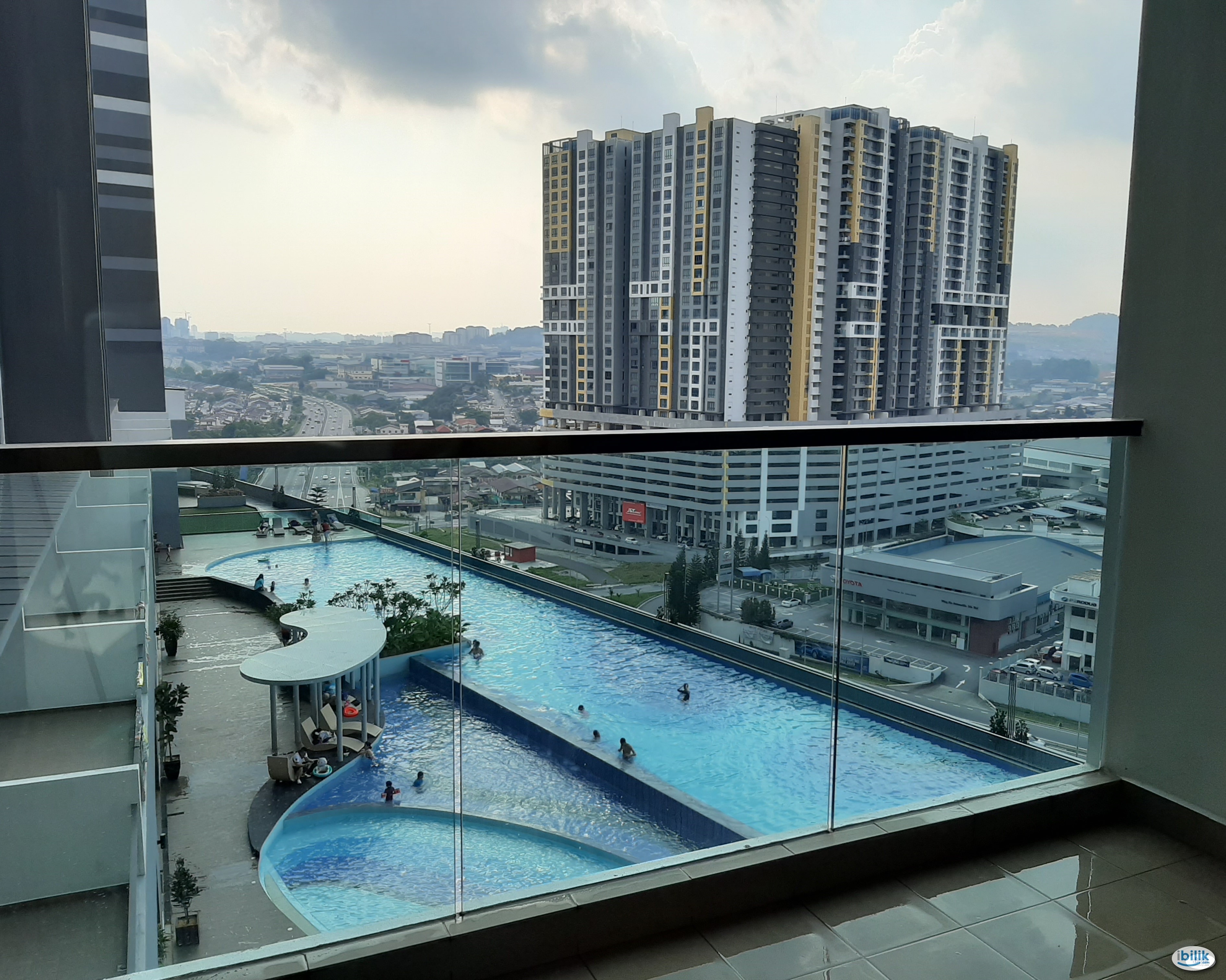 Small Single Room at Symphony Tower, Balakong (Include and