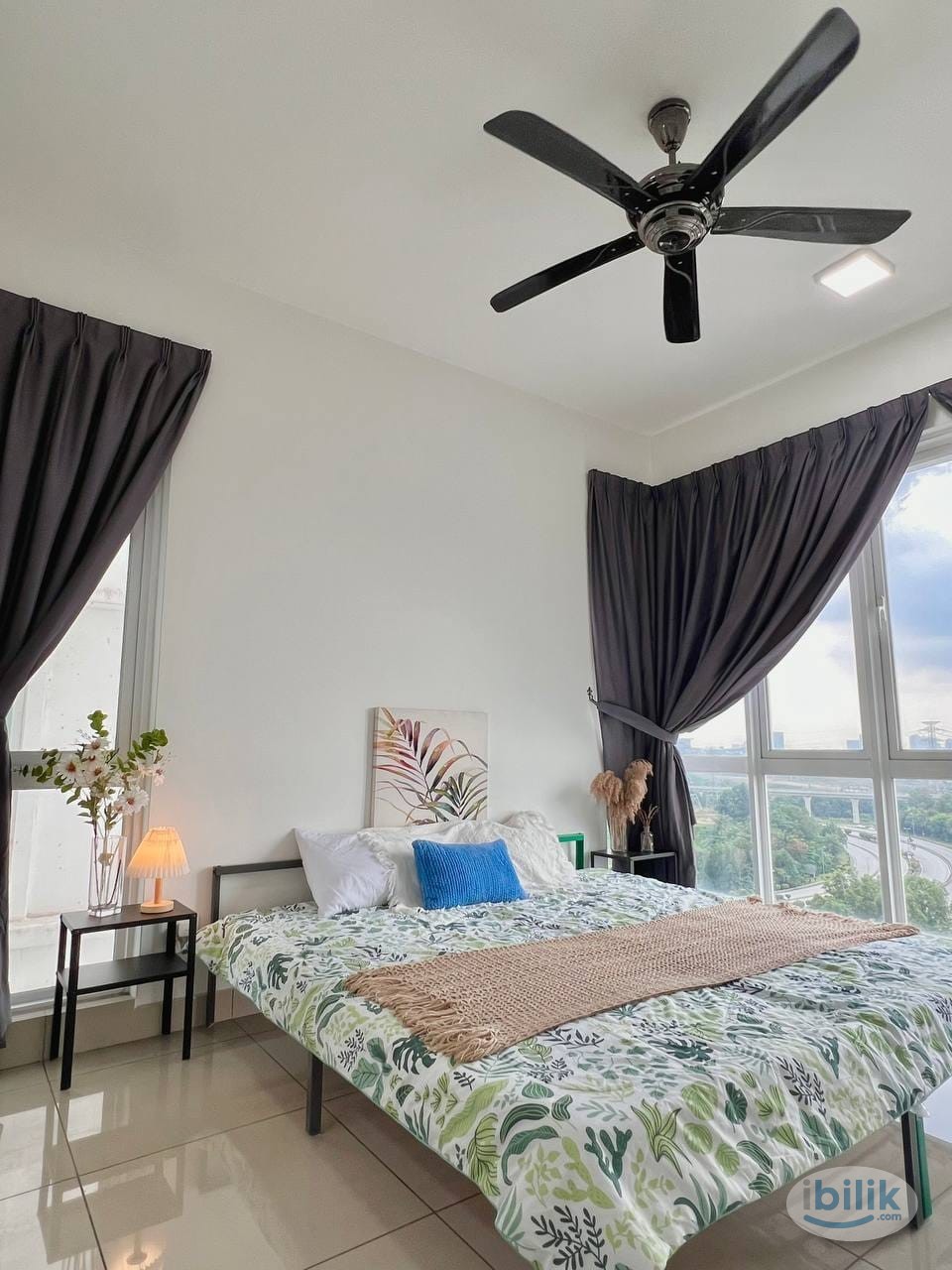 BILIK SEWA MASTER AT CYBERJAYA ,VISION RASIDENCE Room For Rent in