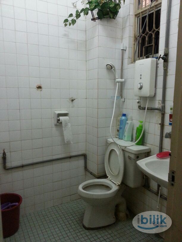 Image 2 of Single Room at Taman Megah, Kelana Jaya - Room rental in 