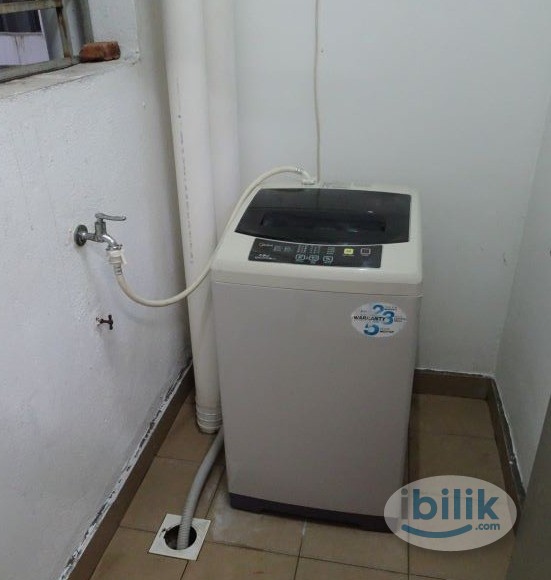 Image 4 of Master Room at Mutiara Residence, Seri Kembangan - Room rental in 