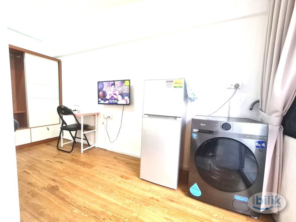 Image 5 of Master Room at Lavender, Central Area - Room rental in 