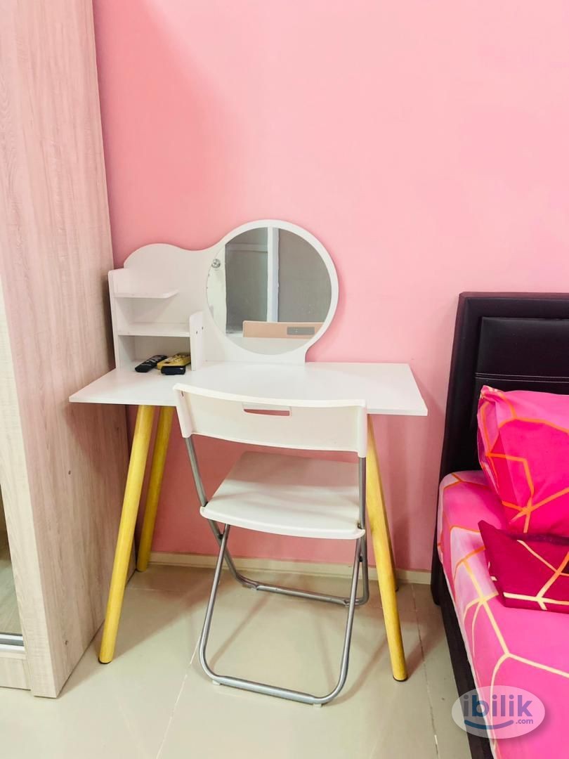 The One Jelatek Condominium [Master room with private 🛁bathroom] Mix