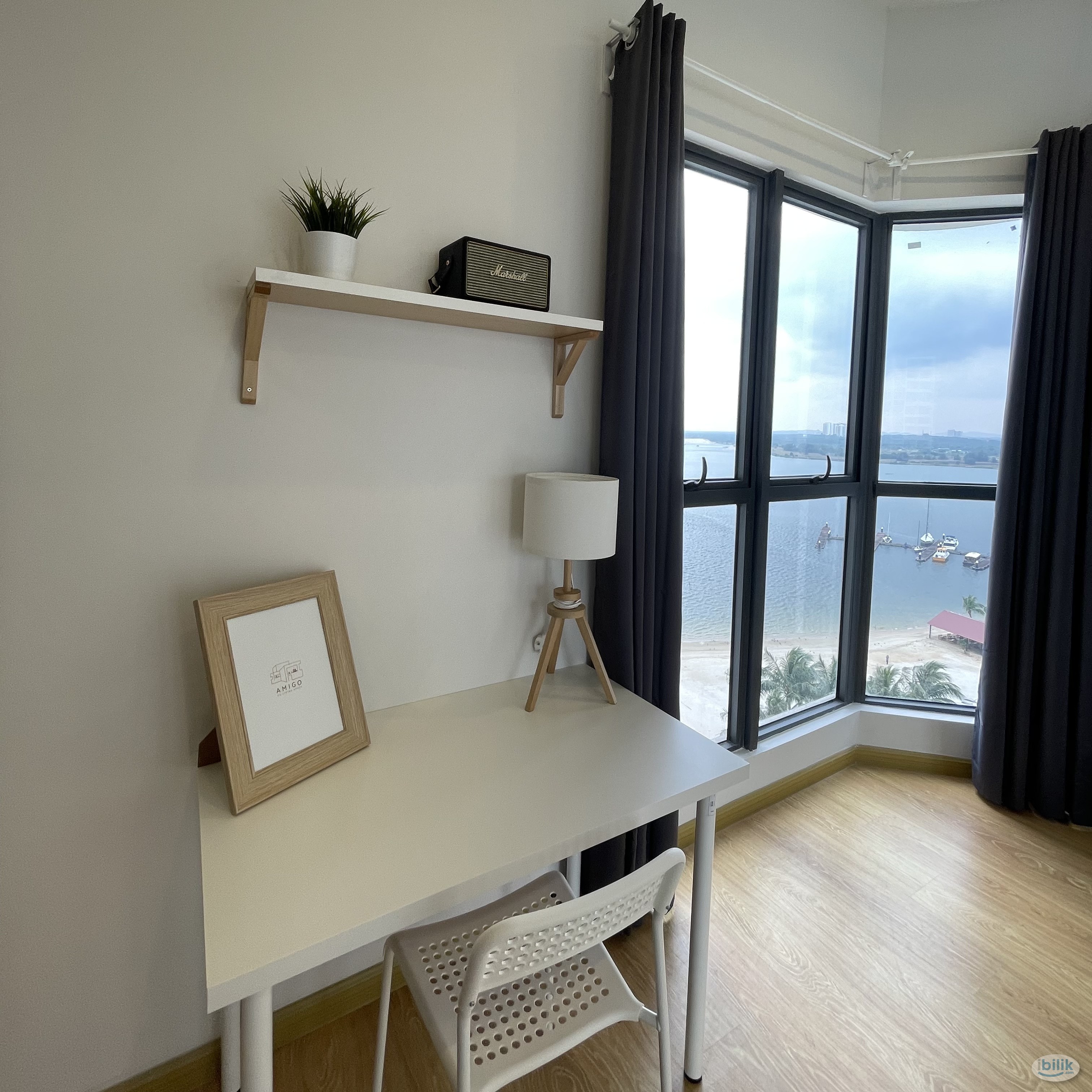 Image 2 of Master Room at Country Garden, Danga Bay - Room rental in 
