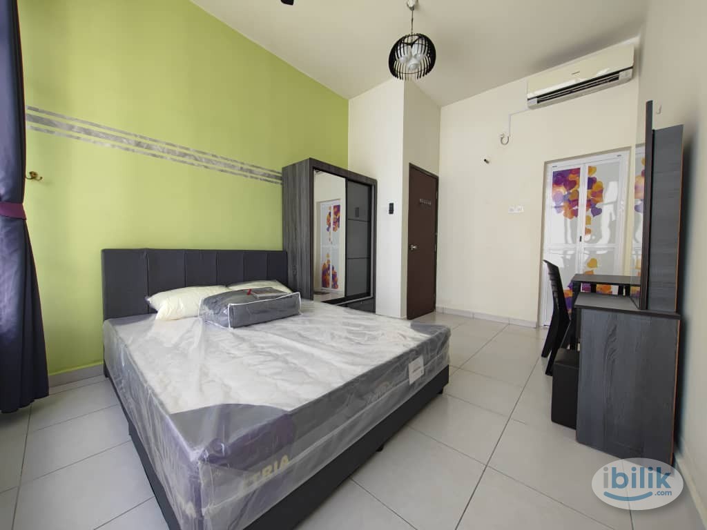 Male room for rent at SuriaMas Suites Larkin JB Town Room For Rent in